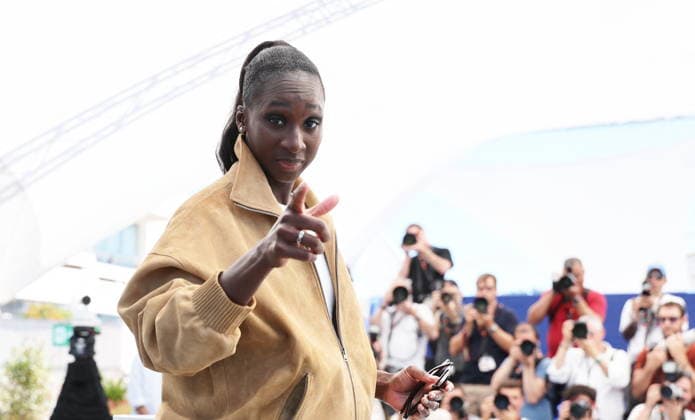 La maîtresse de cérémonie, Eye Haïdara pose lors du 79ème Festival de Cannes le 22 mai 2026 Jacovides Moreau Bestimage Eye Haïdara poses during the Master of Cermony photocall at the 79th annual Cannes Film Festival at Palais des Festivals on May 22, 2026 in Cannes Cannes France  Copyright: xJACOVIDES-MOREAUx xBESTIMAGExJACOVIDES-MOREAUx xBESTIMAGEx