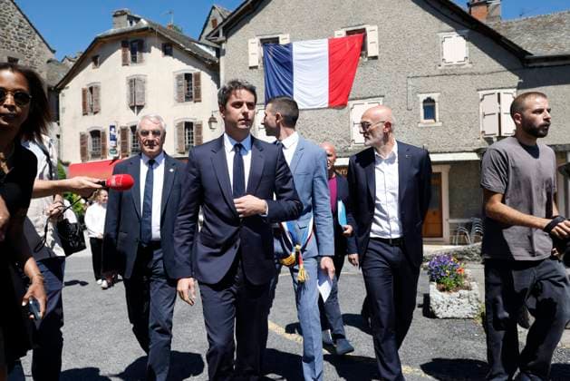 GABRIEL ATTAL AVEYRON PHOTOPQR LE PARISIEN Olivier CORSAN Mur de Barrez 22 05 2026 Aveyron, France, May 22nd 2026 Gabriel Attal en déplacement en Aveyron Mur de Barrez, France, may 22nd 2026 former PM Gabriel Attal will be challenging for upcoming presidentiel election He visits Averyon Local Caption GABRIEL ATTAL RODEZ AVEYRON Mur de Barrez France  Copyright: xPHOTOPQR LExPARISIEN MAXPPPxOlivierxCORSANx 20260522LPA1708 20260522LPA1706