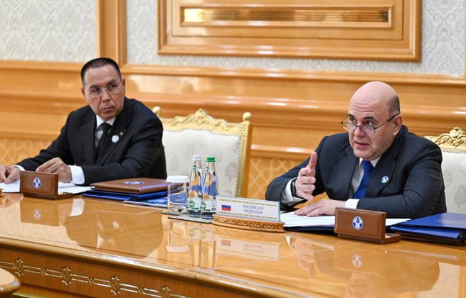 TURKMENISTAN, ASHGABAT - MAY 22, 2026: Mikhail Mishustin (R), Prime Minister of Russia, and Hojamyrat Geldimyradow, Deputy Chairman of the Cabinet of Ministers of Turkmenistan, attend a meeting of the CIS (Commonwealth of Independent States) Council of the Heads of Government at the Garagum Hotel and Business Centre Ashgabat Turkmenistan  - ZUMAt113 20260522_zaa_t113_091 Copyright: xAlexanderxMiridonovx
