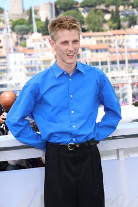 79ème Festival International du Film de Cannes Photocall with cast of the film Yesterday 79th Cannes Film Festival Photocall with cast of the film Coward Valentin Campagne 456649 2026 05 22 Cannes France  Copyright: xIsabellexVautierx xStarfacex STAR_456649_013