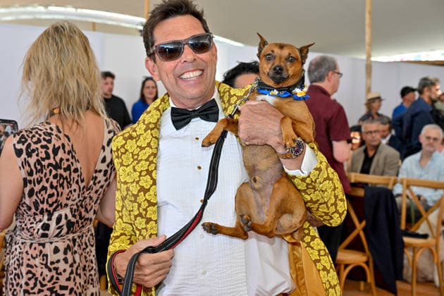 Cannes - Palm Dog Ceremony A guest and his dog attending the Palm Dog Ceremony ahead of the 79th Cannes Film Festival in Cannes, France on May 22, 2026. Photo by Julien Reynaud APS-Medias ABACAPRESS.COM Cannes France  Copyright: xReynaudxJulien APS-Medias ABACAx