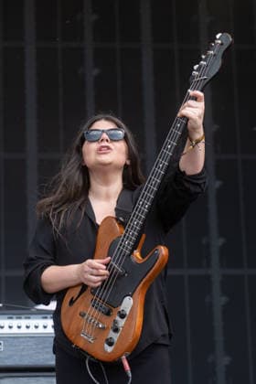 The Magic Numbers at Bearded Theory Festival at Catton Hall in Walton upon Trent, UK on 22 May 2026 Michele Stodart at The Magic Numbers at Bearded Theory Festival at Catton Hall in Walton upon Trent, UK on 22 May 2026, Credit:Stephen Keable Avalon UK, Derbyshire, Walton upon Trent, Catton Hall  Copyright: xStephenxKeablex xAvalonx 1104134126