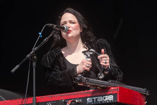 The Magic Numbers at Bearded Theory Festival at Catton Hall in Walton upon Trent, UK on 22 May 2026 Angela Gannon at The Magic Numbers at Bearded Theory Festival at Catton Hall in Walton upon Trent, UK on 22 May 2026, Credit:Stephen Keable Avalon UK, Derbyshire, Walton upon Trent, Catton Hall  Copyright: xStephenxKeablex xAvalonx 1104134337