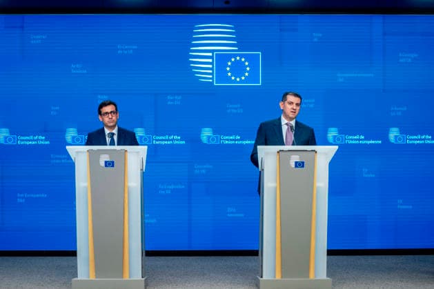 Press Conference On The Foreign Affairs Council (Trade) Stephane Sejourne, Executive Vice-President of the European Commission for Prosperity and Industrial Strategy, and Michael Damianos, Minister for Energy, Commerce and Industry of Cyprus, attend a press conference in Brussels, Belgium, on May 22, 2026. Ministers exchange views on economic security in light of the impact of the Middle East conflict on trade. They also follow up on the 14th WTO ministerial conference (MC14) and discuss WTO reform. Ministers review the state of play of ongoing trade negotiations, including those with Thailand, Malaysia, the Philippines, and the United Arab Emirates. European Union Ministers of Trade meet on May 22, 2026, in Brussels. Brussels Belgium  Copyright: xDanielxGnapx originalFilename: gnap-presscon260522_npD8I.jpg