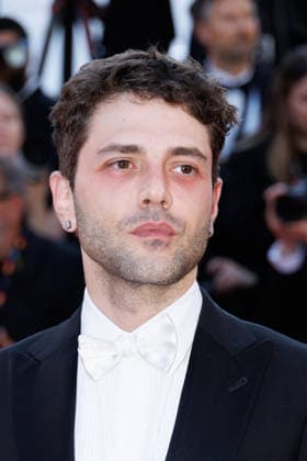 Xavier Dolan Montée des marches du film Histoires de la nuit lors du 79ème Festival International du Film de Cannes, le 21 mai 2026 Jacovides Moreau Bestimage Red carpet for The Birthday Party at the 79th Cannes International Film Festival on May 21, 2026 Cannes France  Copyright: xJACOVIDES-MOREAUx xBESTIMAGExJACOVIDES-MOREAUx xBESTIMAGEx