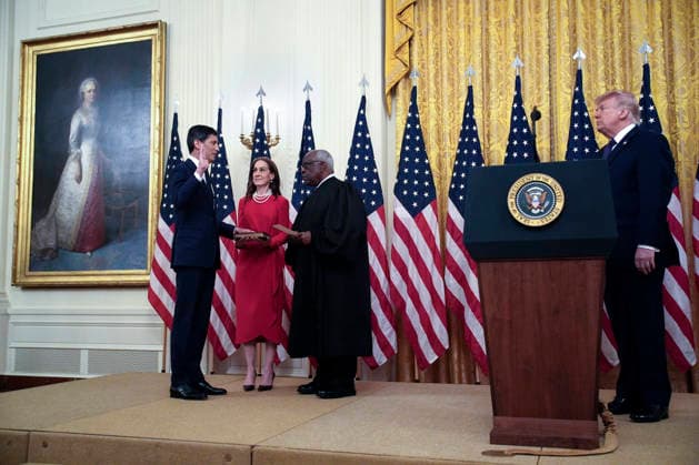 US President Donald Trump participates as Kevin Warsh takes the oath of office as he is sworn-in as the new Chairman of the Federal Reserve (FED) by U.S. Supreme Court Associate Justice Clarence Thomas in the East Room of the White House in Washington, DC on Friday, May 22, 2026.  WASP2026052228 YurixGripas