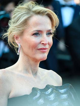 IPA84973472 - Cannes, 79th Cannes Film Festival 2026 - evening 11. Red Carpet HISTOIRES DE LA NUIT (THE BIRTHDAY PARTY) Pictured: Gillian Anderson  Copyright: xManuelexMangiarottix xPoolxPhotoxEventsx07x 84973472