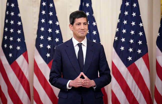 Kevin Warsh, the new Chairman of the Federal Reserve looks on during his swearing-In ceremony as, Chair of the Board of Governors of the Federal Reserve System in the East Room of the White House in Washington, DC, USA, on May 22, 2026. Copyright: xYurixGripasx xPoolxviaxCNPx MediaPunchx