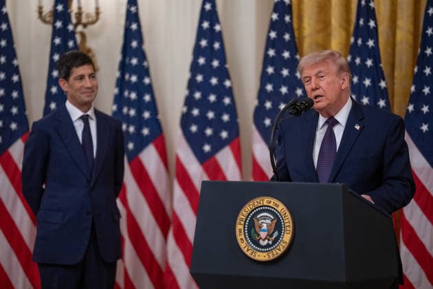 May 22, 2026, Washington, Dc, United States: President DONALD TRUMP hosted the swearing in ceremony of new Federal Reserve Chairman Kevin Warsh in the East Room of the White House on May 22, 2026. The oath of office was administered by Supreme Court Justice Clarence Thomas. Washington United States  - ZUMAl312 20260522_znp_l312_007 Copyright: xAndrewxLeydenx