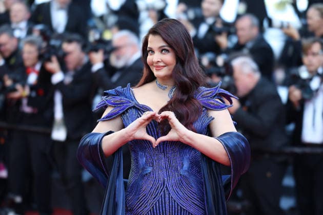 Cannes - Histoires De La Nuit The Birthday Party Red Carpet JD Aishwarya Rai at the Histoires De La Nuit (The Birthday Party) screening on the red carpet during the 79th annual Cannes Film Festival at Palais des Festivals on May 22, 2026 in Cannes, France. Photo by Jerome Domine ABACAPRESS.COM Cannes France  Copyright: xDominexJerome ABACAx