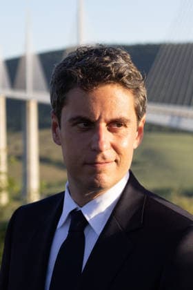 Gabriel Attal visits the Millau viaduct - Millau General Secretary of French centrist party Renaissance Gabriel Attal visits the Millau viaduct on May 22, 2026. France s former prime minister Gabriel Attal said on May 22, 2026 he was running for president next year. Photo by Raphael Lafargue ABACAPRESS.COM Millau France  Copyright: xLafarguexRaphael ABACAx