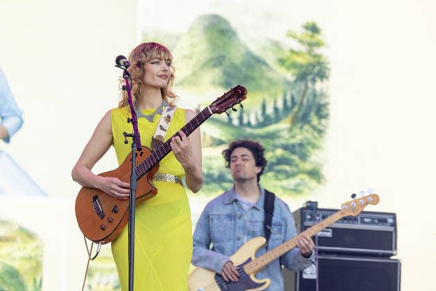 May 22, 2026, Napa, California, U.S: Musician HANNAH COHEN during the BottleRock Music Festival in Napa, California Napa U.S  - ZUMAs135 20260522_zap_s135_026 Copyright: xDanielxDeSloverx