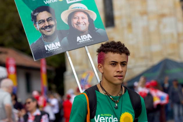 May 22, 2026, Bogota, Cundinamarca, COLOMBIA: Supporters fill the Plaza de BoloÂ­var for the final campaign rally of leftist senator and presidential candidate IVAN CEPEDA and vice-presidential candidate AIDA QUILCUE ahead of the May 31 first-round election. The massive turnout underscores the intense political mobilization and high stakes gripping the country as voters decide between policy continuity and a shift to the right. Bogota COLOMBIA - ZUMAd225 20260522_znp_d225_008 Copyright: xZoraidaxDiazx