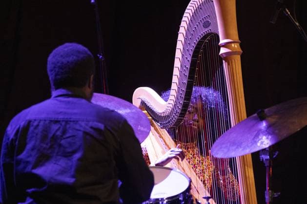 RECORD DATE NOT STATED American singer Brandee Younger will perform at the C6 Fest in the Ibirapuera Auditorium in Sao Paulo. Sao Paulo (SP), 05 22 2026 Music C6 Fest 2026 American harpist Brandee Younger performs during C6 Fest 2026, at the Ibirapuera Auditorium, in Sao Paulo, this Friday (22). Recognized for mixing contemporary jazz, soul and experimental music, the artist is one of the highlights of the festival s program.(Foto: Leco Viana Thenews2 imago images) American singer Brandee Younger will perform at the C6 Fest in the Ibirapuera Auditorium in Sao Paulo.  Copyright: xLecoxVianax
