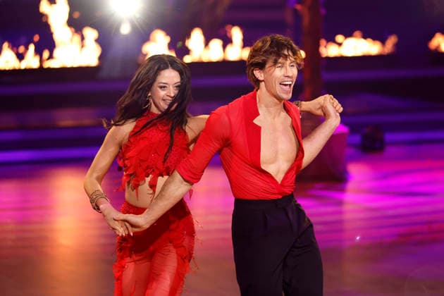 Sportler Joel Mattli und Tänzerin Malika Dzumaev im Halbfinale der 19. Staffel der RTL-Tanzshow Lets Dance im Coloneum. Köln, 22.05.2026 NRW Deutschland *** Athlete Joel Mattli and dancer Malika Dzumaev in the semi-finals of the 19th season of the RTL dance show Lets Dance at the Coloneum Cologne, 22 05 2026 NRW Germany Copyright: xChristophxHardtx