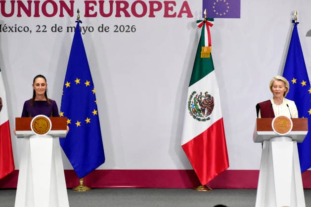 Mexican President Claudia Sheinbaum Pardo and European Commission President Ursula von der Leyen speak during a press conference for the signing of the modernized EU-Mexico Global Agreement at the National Palace as part of the 8th EU-Mexico Summit. on May 22, 2026 in Mexico City, Mexico. Mexico City Mexico - ZUMAe321 20260522_zia_e321_023 Copyright: xLuisxBarronx