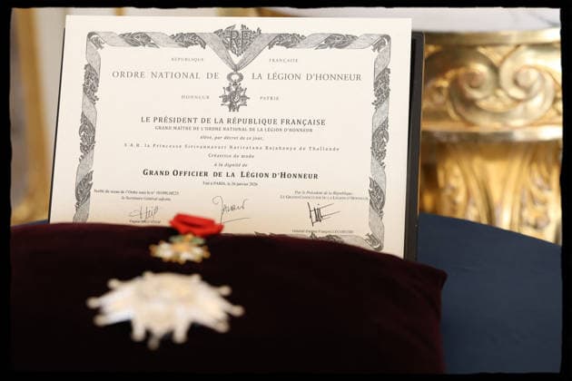 Catherine Pegard Remits Legion d Honneur to Princess Sirivannavari Nariratana Rajakanya - Paris Catherine Pegard, French Minister of Culture, presents the insignia of Grand Officer of the Legion d Honneur to Her Royal Highness Princess Sirivannavari Nariratana Rajakanya of Thailand during a ceremony at the Ministry of Culture s Salon des Maréchaux in Paris, France on May 22, 2026. Photo by Alain Guizard ABACAPRESS.COM Paris France  Copyright: xGuizardxAlain ABACAx