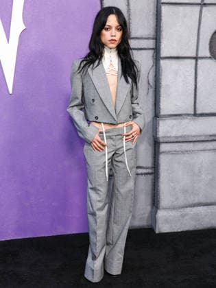 Netflix FYSEE LA - Wednesday Season 2 ATAS Emmy FYC Event HOLLYWOOD, LOS ANGELES, CALIFORNIA, USA - MAY 22: American actress Jenna Ortega wearing McQueen Pre Fall 2026, styled by Enrique Melendez arrives at the Netflix FYSEE LA - Wednesday Season 2 ATAS (Academy of Television Arts and Sciences) Emmy FYC (For Your Consideration) Event held at the Hollywood Forever Cemetery on May 22, 2026 in Hollywood, Los Angeles, California, United States. Hollywood Hollywood Forever Cemetery California United States Copyright: xXavierxCollin ImagexPressxAgencyx