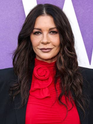 Netflix FYSEE LA - Wednesday Season 2 ATAS Emmy FYC Event HOLLYWOOD, LOS ANGELES, CALIFORNIA, USA - MAY 22: Welsh actress Catherine Zeta-Jones wearing Magda Butrym arrives at the Netflix FYSEE LA - Wednesday Season 2 ATAS (Academy of Television Arts and Sciences) Emmy FYC (For Your Consideration) Event held at the Hollywood Forever Cemetery on May 22, 2026 in Hollywood, Los Angeles, California, United States. Hollywood Hollywood Forever Cemetery California United States Copyright: xXavierxCollin ImagexPressxAgencyx