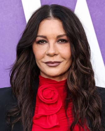 Netflix FYSEE LA - Wednesday Season 2 ATAS Emmy FYC Event HOLLYWOOD, LOS ANGELES, CALIFORNIA, USA - MAY 22: Welsh actress Catherine Zeta-Jones wearing Magda Butrym arrives at the Netflix FYSEE LA - Wednesday Season 2 ATAS (Academy of Television Arts and Sciences) Emmy FYC (For Your Consideration) Event held at the Hollywood Forever Cemetery on May 22, 2026 in Hollywood, Los Angeles, California, United States. Hollywood Hollywood Forever Cemetery California United States Copyright: xXavierxCollin ImagexPressxAgencyx