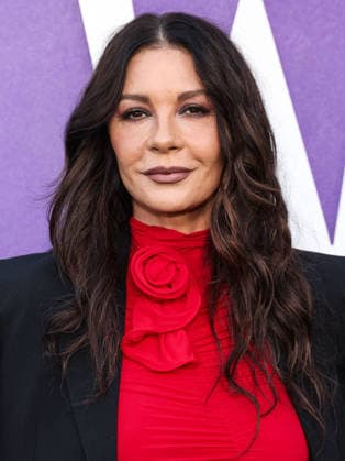Netflix FYSEE LA - Wednesday Season 2 ATAS Emmy FYC Event HOLLYWOOD, LOS ANGELES, CALIFORNIA, USA - MAY 22: Welsh actress Catherine Zeta-Jones wearing Magda Butrym arrives at the Netflix FYSEE LA - Wednesday Season 2 ATAS (Academy of Television Arts and Sciences) Emmy FYC (For Your Consideration) Event held at the Hollywood Forever Cemetery on May 22, 2026 in Hollywood, Los Angeles, California, United States. Hollywood Hollywood Forever Cemetery California United States Copyright: xXavierxCollin ImagexPressxAgencyx