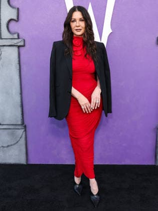 Netflix FYSEE LA - Wednesday Season 2 ATAS Emmy FYC Event HOLLYWOOD, LOS ANGELES, CALIFORNIA, USA - MAY 22: Welsh actress Catherine Zeta-Jones wearing Magda Butrym arrives at the Netflix FYSEE LA - Wednesday Season 2 ATAS (Academy of Television Arts and Sciences) Emmy FYC (For Your Consideration) Event held at the Hollywood Forever Cemetery on May 22, 2026 in Hollywood, Los Angeles, California, United States. Hollywood Hollywood Forever Cemetery California United States Copyright: xXavierxCollin ImagexPressxAgencyx