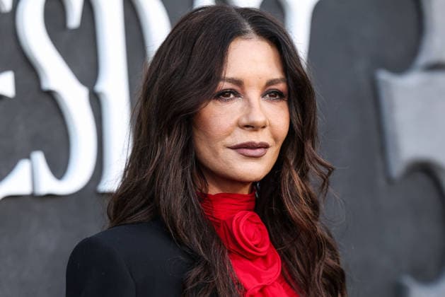 Netflix FYSEE LA - Wednesday Season 2 ATAS Emmy FYC Event HOLLYWOOD, LOS ANGELES, CALIFORNIA, USA - MAY 22: Welsh actress Catherine Zeta-Jones wearing Magda Butrym arrives at the Netflix FYSEE LA - Wednesday Season 2 ATAS (Academy of Television Arts and Sciences) Emmy FYC (For Your Consideration) Event held at the Hollywood Forever Cemetery on May 22, 2026 in Hollywood, Los Angeles, California, United States. Hollywood Hollywood Forever Cemetery California United States Copyright: xXavierxCollin ImagexPressxAgencyx