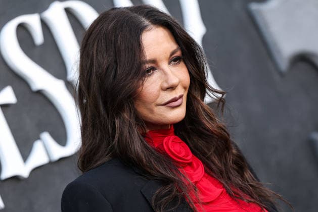 Netflix FYSEE LA - Wednesday Season 2 ATAS Emmy FYC Event HOLLYWOOD, LOS ANGELES, CALIFORNIA, USA - MAY 22: Welsh actress Catherine Zeta-Jones wearing Magda Butrym arrives at the Netflix FYSEE LA - Wednesday Season 2 ATAS (Academy of Television Arts and Sciences) Emmy FYC (For Your Consideration) Event held at the Hollywood Forever Cemetery on May 22, 2026 in Hollywood, Los Angeles, California, United States. Hollywood Hollywood Forever Cemetery California United States Copyright: xXavierxCollin ImagexPressxAgencyx