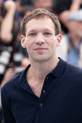 Cannes Histoires De La Nuit Photocall LZ Paul Hamy attending the photocall of Histoires de la Nuit during the 79th Cannes International Film Festival in Cannes, France on May 23, 2026, the film selected in the Official Competition. Photo by Laurent Zabulon ABACAPRESS.COM  Copyright: xZabulonxLaurentx
