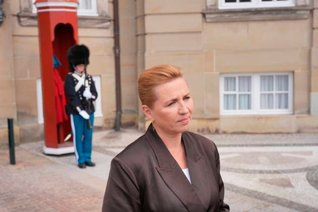 Denmark Politics Acting Prime Minister Mette Frederiksen after her visit to the King at Amalienborg Palace in Copenhagen, Denmark, Saturday, May 23, 2026. After Saturday s royal round, it is clear that acting Prime Minister Mette Frederiksen (S) is once again the royal investigator pointed to form a new Danish government. , Copenhagen Denmark *** Denmark Politics Acting Prime Minister Mette Frederiksen after her visit to the King at Amalienborg Palace in Copenhagen, Denmark, Saturday, May 23, 2026 After Saturday s royal round, it is clear that acting Prime Minister Mette Frederiksen S is once again the royal investigator pointed to form a new Danish government , Copenhagen Denmark  Copyright: EmilxHelmsx spdk20260523-142152-L