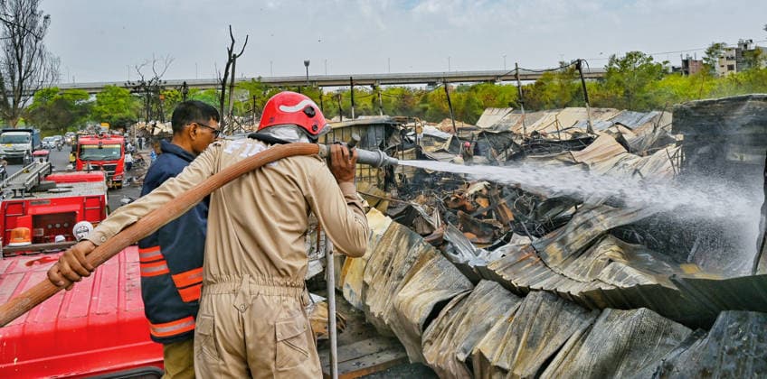 RECORD DATE NOT STATED Firefighters present after a fire broke out at the capital s Shastri Park s furniture market New Delhi, May 23 (ANI): A firefighter douses smouldering remains after a fire broke out on a Friday night at a furniture market at Shastri Park, in New Delhi on Saturday. NEW DELHI Delhi India Copyright: xANIx ANI_20260523156