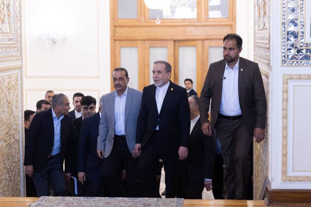 May 23, 2026, Tehran, Iran: Pakistan™s Chief of defence forces Asim Munir Meets Abbas Araghchi, Iranian Foreign Minister in Tehran Tehran Iran  - ZUMAs197 20260523_aaa_s197_178 Copyright: xFoadxAshtarix