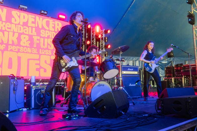 Jon Spencer at Bearded Theory Festival at Catton Hall in Walton upon Trent, UK on 23 May 2026 Jon Spencer, Macky ˜Spider™ Bowman, Kendall Wind at Jon Spencer at Bearded Theory Festival at Catton Hall in Walton upon Trent, UK on 23 May 2026, Credit:Stephen Keable Avalon UK, Derbyshire, Walton upon Trent, Catton Hall  Copyright: xStephenxKeablex xAvalonx 1104610421