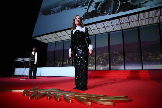 Cannes - Closing Ceremony Eye Haidara and Isabelle Huppert on stage during the closing ceremony of the 79th edition of the Cannes Film Festival in Cannes, France on May 23, 2026. Photo by Eliot Blondet ABACAPRESS.COM Cannes France  Copyright: xBlondetxEliot ABACAx