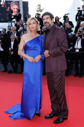 Pierfrancesco Favino, Anna Ferzetti Montée des marches pour la cérémonie de clôture du 79ème Festival International du Film de Cannes, le 23 mai 2026 Jacovides Moreau Bestimage Red carpet for the closing ceremony of the 79th Cannes International Film Festival Opening ceremony on May 23, 2026 Cannes France  Copyright: xJACOVIDES-MOREAUx xBESTIMAGExJACOVIDES-MOREAUx xBESTIMAGEx