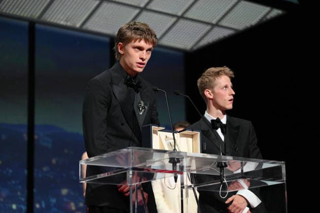 Cannes - Closing Ceremony Belgian actor Emmanuel Macchia and French actor Valentin Campagne celebrate on stage after winning ex-aequo the Best Actor Prize for the film Coward on stage during the closing ceremony of the 79th edition of the Cannes Film Festival in Cannes, France on May 23, 2026. Photo by Eliot Blondet ABACAPRESS.COM Cannes France  Copyright: xBlondetxEliot ABACAx