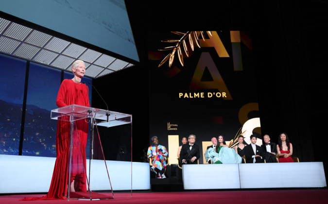 Cannes - Fjord Wins Palme D Or Award At Closing Ceremony Tilda Swinton on stage to present the Palme D Or award winner during the closing ceremony of the 79th edition of the Cannes Film Festival in Cannes, France on May 23, 2026. Photo by Eliot Blondet ABACAPRESS.COM Cannes France  Copyright: xBlondetxEliot ABACAx