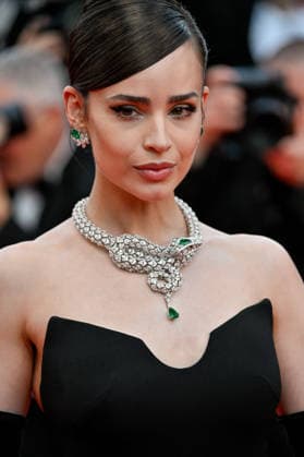 Cannes Closing Ceremony JR Sofia Carson attending the Closing Ceremony during the 79th Cannes Film Festival in Cannes, France on May 23, 2026. Photo by Julien Reynaud APS-Medias ABACAPRESS.COM Cannes France  Copyright: xReynaudxJulien APS-Medias ABACAx