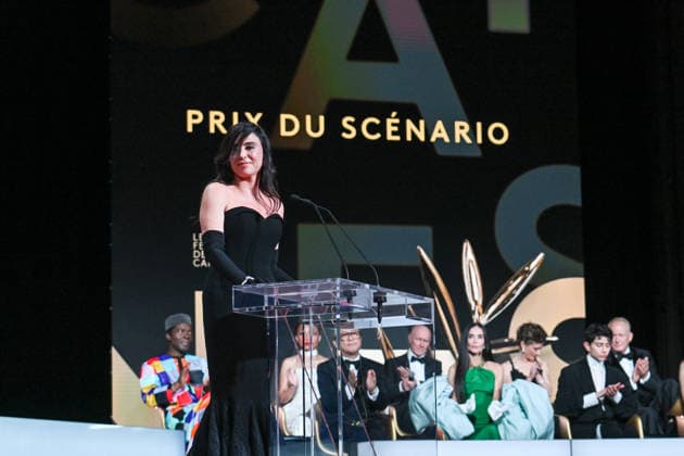 79ème Festival International du Film de Cannes Ceremonie de cloture 79th International Cannes Film Festival Closing Ceremony Prix du scénario pour le film Notre salut 456713 2026 05 23 France  Copyright: xSergexArnalx xStarfacex STAR_456713_041