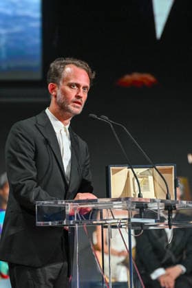 79ème Festival International du Film de Cannes Ceremonie de cloture 79th International Cannes Film Festival Closing Ceremony Prix du scénario pour le film Notre salut 456713 2026 05 23 France  Copyright: xSergexArnalx xStarfacex STAR_456713_042