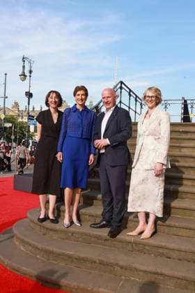 Staatoper für alle 2026, Empfang Elisabeth Sobotka, Ilka Horstmeier, Kai Wegner, Nina Englert Staatsoper Für alle 2026, Roter Teppich an der Staatsoper unter den Linden, Bebelplatz, Berlin, Datum: 23.05.2026 *** State Opera for All 2026, Reception Elisabeth Sobotka, Ilka Horstmeier, Kai Wegner, Nina Englert State Opera For All 2026, Red Carpet at the State Opera Unter den Linden, Bebelplatz, Berlin, Date 23 05 2026 Copyright: xEventpress Kratschx