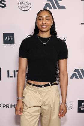 Los Angeles CA May 23: JuJu Watkins at the 17th Annual Women of Excellence Awards on May 23, 2026 Credit: USA  - ZUMAa123 20260523_zaa_a123_019 Copyright: xAdMediax