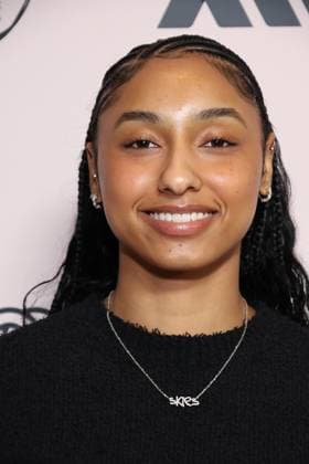 Los Angeles CA May 23: JuJu Watkins at the 17th Annual Women of Excellence Awards on May 23, 2026 Credit: USA  - ZUMAa123 20260523_zaa_a123_031 Copyright: xAdMediax