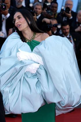 Demi Moore Montée des marches pour la cérémonie de clôture du 79ème Festival International du Film de Cannes, le 23 mai 2026 Olivier Borde Bestimage Red carpet for the closing ceremony of the 79th Cannes International Film Festival Opening ceremony on May 23, 2026 Cannes France  Copyright: xOLIVIERxBORDEx xBESTIMAGExOLIVIERxBORDEx xBESTIMAGEx
