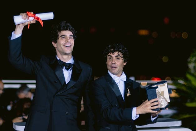 79ème Festival International du Film de Cannes Photocall des Palmes 79th International Cannes Film Festival Photocall with winners 456722 2026 05 23 Alpes Maritimes Cannes France Calvo, Javier Ambrossi, Javier  Copyright: xTerencexBaelenx STAR_456722_011