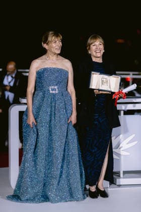 79ème Festival International du Film de Cannes Photocall des Palmes 79th International Cannes Film Festival Photocall with winners 456722 2026 05 23 Alpes Maritimes Cannes France Radeva, Yana Grisebach, Valeska  Copyright: xTerencexBaelenx STAR_456722_027
