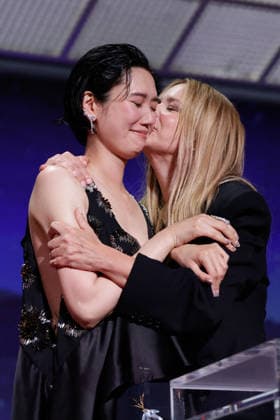 Tao Okamoto, Virginie Efira Cérémonie de clôture du 79ème Festival International du Film de Cannes, le 23 mai 2026 Borde Jacovides Moreau Bestimage Closing ceremony of the 79th Cannes International Film Festival Opening ceremony on May 23, 2026 Cannes France  Copyright: xJACOVIDES-BORDE-MOREAUx xBESTIMAGExJACOVIDES-BORDE-MOREAUx xBESTIMAGEx