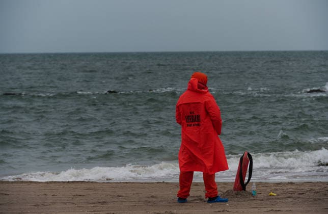 May 23, 2026, New York, New York, USA: A lifeguard stands watch on the shoreline of the beach at Coney Island on the first official beach day of the 2026 Summer season. New York USA - ZUMAl171 20260523_znp_l171_011 Copyright: xEdnaxLeshowitzx