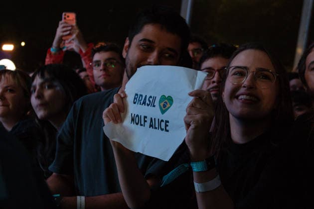 SaO PAULO, SP - 23.05.2026: C6 FEST 2026 - Performance by the English band Wolf Alice during the third day of the fourth edition of C6 Fest, this Saturday (May 23), at the Ibirapuera Auditorium, in Sao Paulo. x2949058x  WalmorxCarvalho