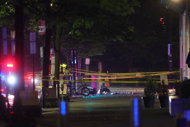 WASHINGTON, D.C. MAY 23: Police Officers investigate after shots were fired after a suspect approached a security checkpoint near the White House and began firing at officers and later died at a hospital near by after being shot by Secret Service officers on May 23, 2026 in Washington, D.C. Copyright: xmpi34 MediaPunchx